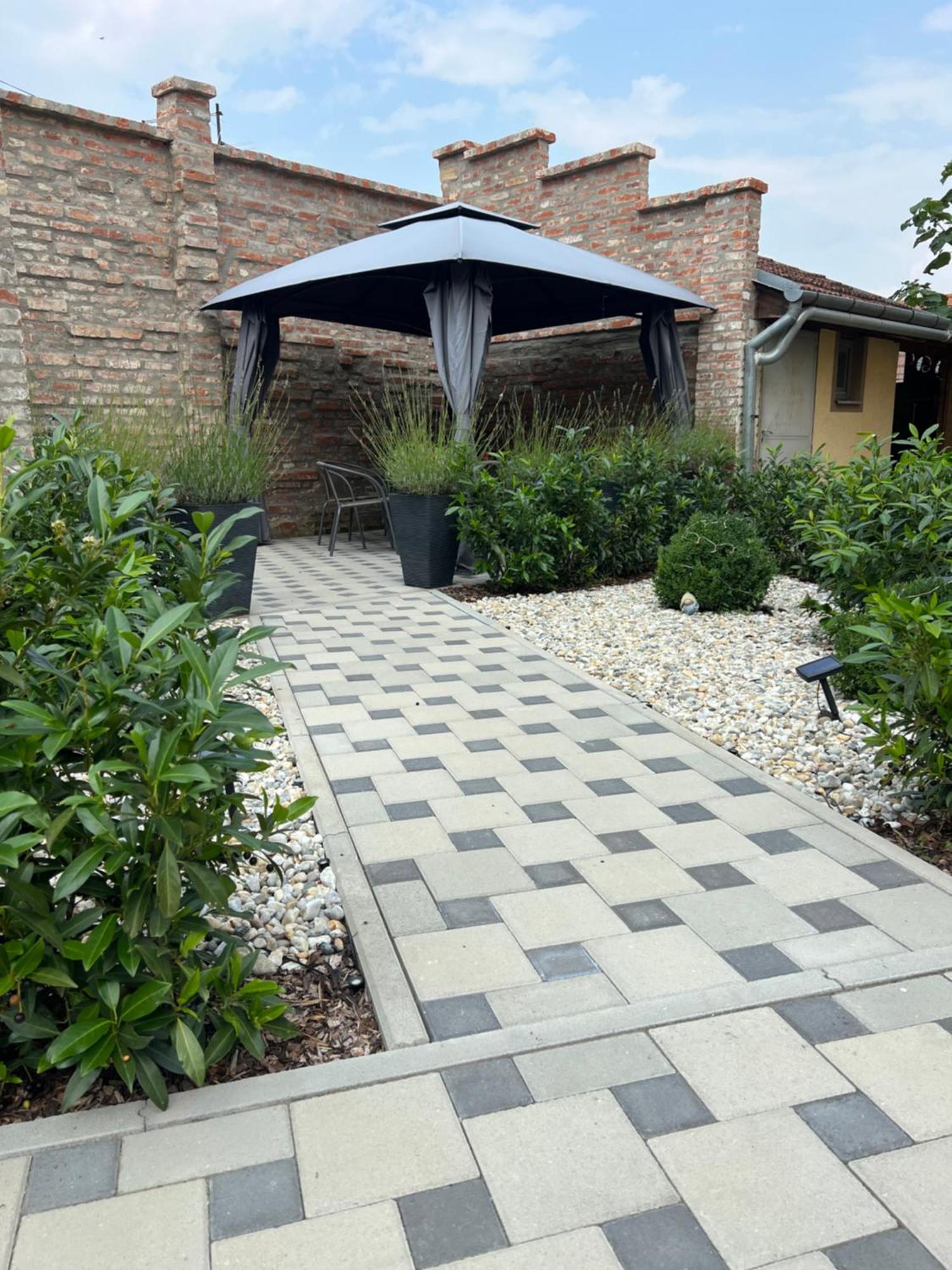 La Luna Premium Deluxe Apartment With Free Jacuzzi, Bikes & Covered Parking Nasice Exterior photo